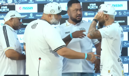 Leitura labial: Gabigol leva “enquadro” da torcida organizada do Santos
