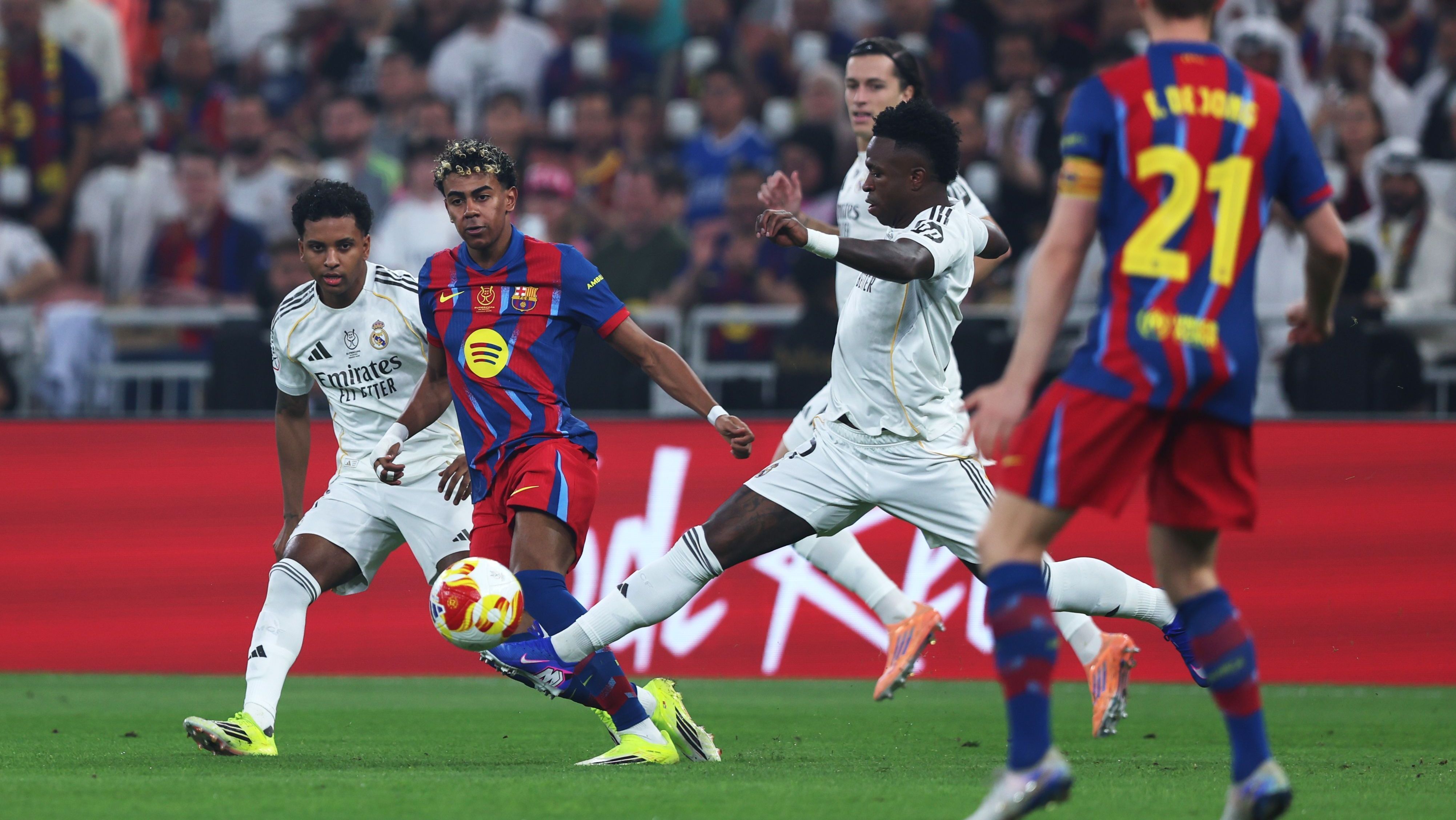 Real Madrid e Barcelona podem se enfrentar na final da Champions League