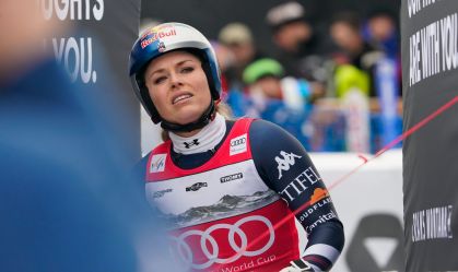 Lindsey Vonn sofreu queda nesta sexta (30) durante torneio pré Olimpiada de Inverno