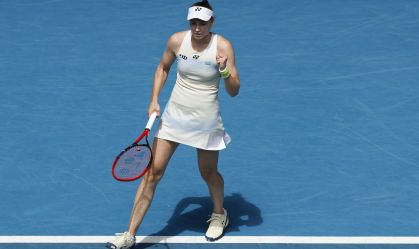 Rybakina vence Swiatek e chega à semi do Australian Open