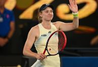 Rybakina passa por Pegula e pega Sabalenka na final do Australian Open