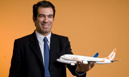 Quem foi Constantino Júnior, fundador da Gol que morreu aos 57 anos