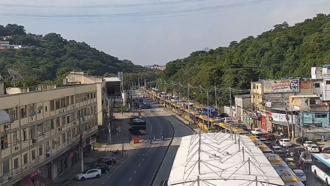 BRT foi impacto devido a ocorrência policial • Reprodução/COR