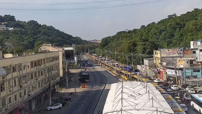 BRT foi impacto devido a ocorrência policial • Reprodução/COR