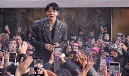 Brasileira é presa por perseguição a astro do BTS em Seul