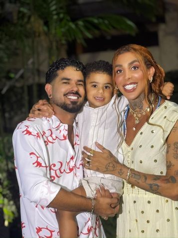 Kayque, Pepita e o filho, Lucca Antônio • Divulgação
