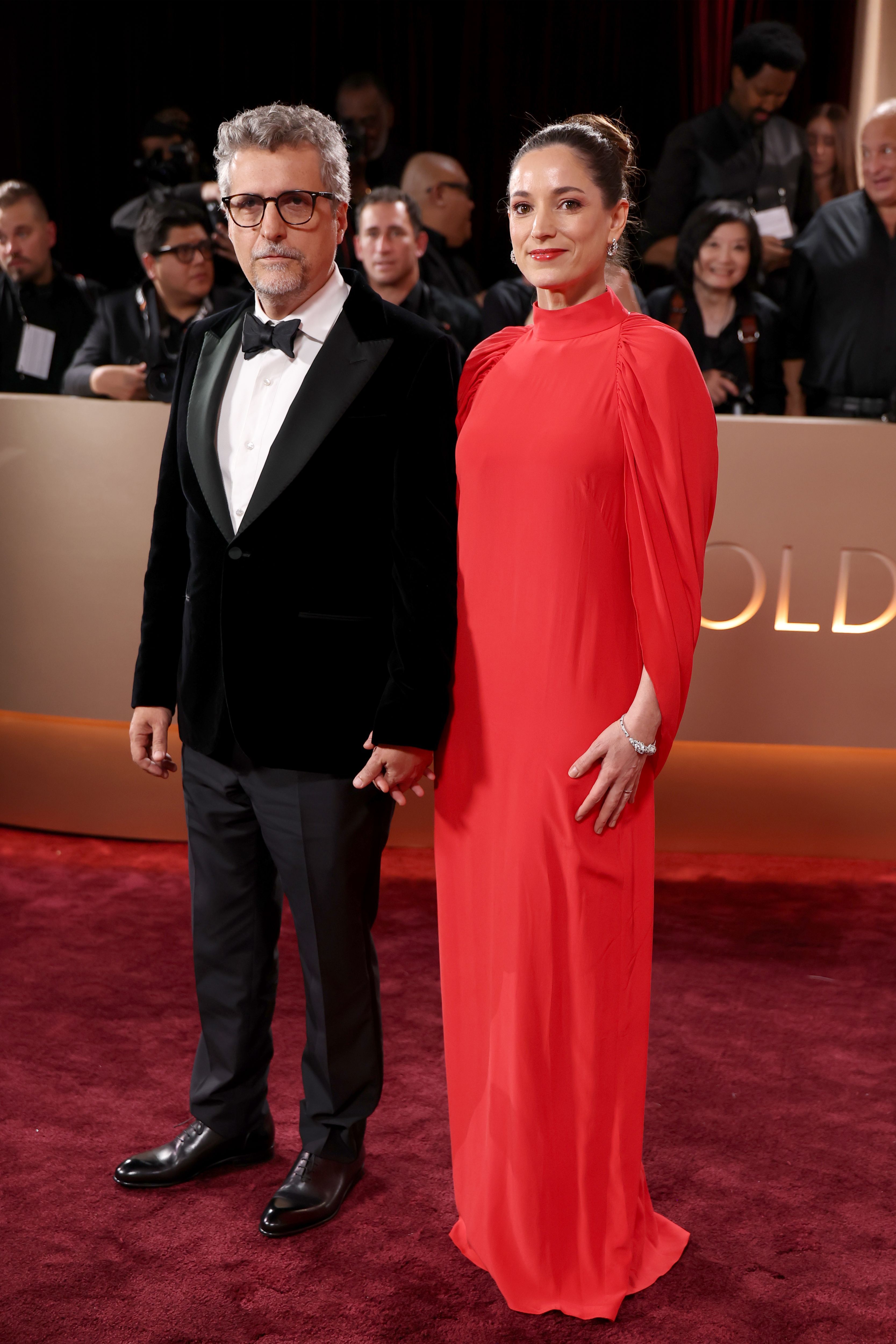 Kleber Mendonça Filho e Emilie Lesclaux comparecem à 83ª edição anual do Globo de Ouro no Beverly Hilton em 11 de janeiro de 2026 em Beverly Hills, Califórnia • Kevin Mazur/Getty Images