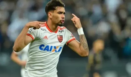 Lucas Paquetá atuando pelo Flamengo