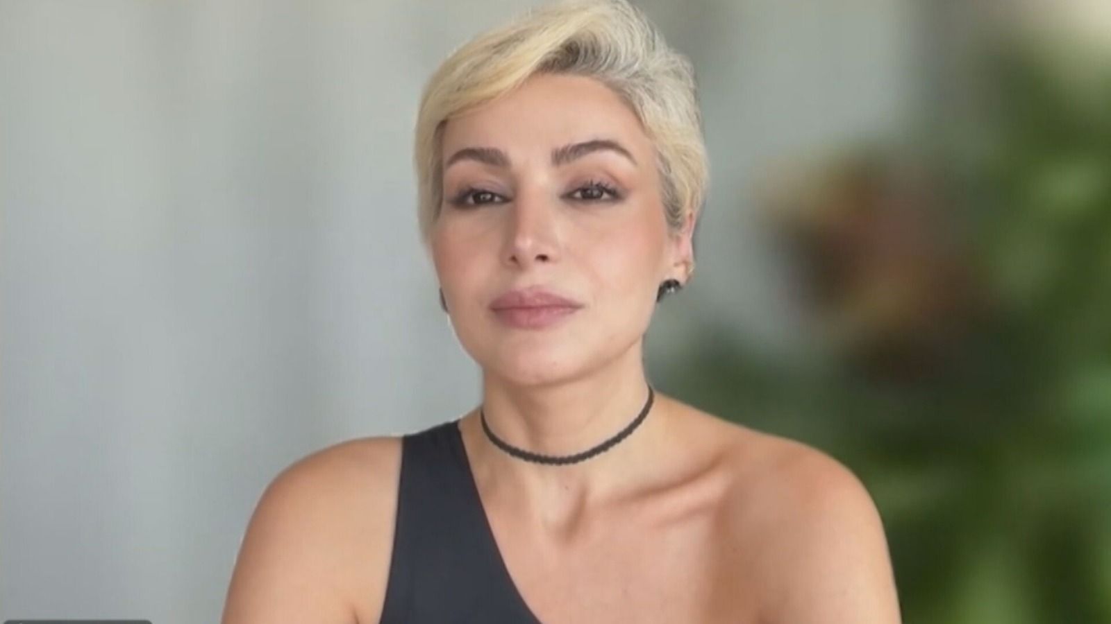 Mahsima Nadim em entrevista à CNN