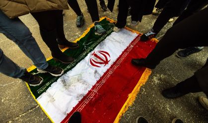 G7 está pronto para impor novas medidas contra o Irã se repressão continuar