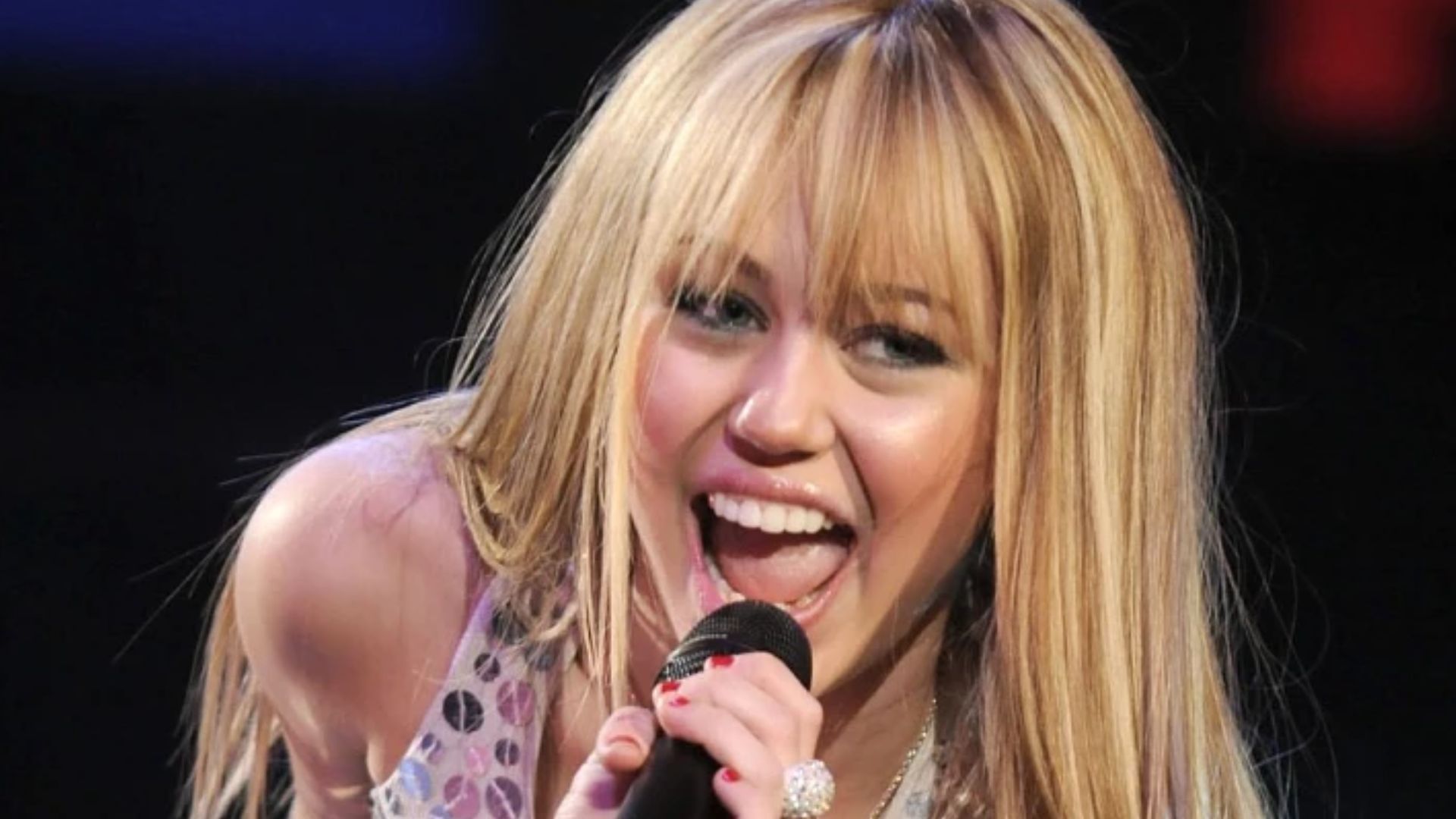 Miley Cyrus no seriado da Disney "Hannah Montana" (2006)