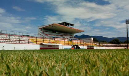 Estádio Moça Bonita, em Bangu