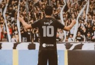 Clube da Série C surpreende e anuncia contratação de Nenê, ex-Vasco