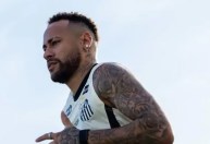 Neymar avança em recuperação, e Santos atualiza situação do astro