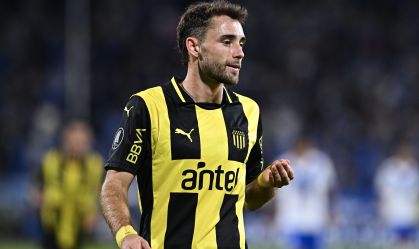Corinthians encaminha contratação de lateral-direito uruguaio
