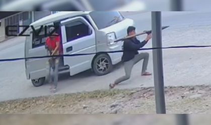 Veja momento em que homem com lança-granadas ataca prefeito nas Filipinas