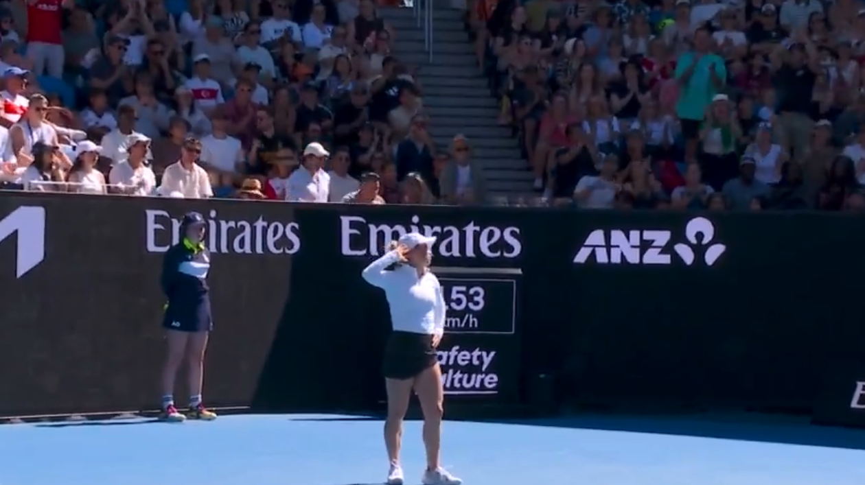 Tenista provoca torcida turca no Australian Open e é vaiada