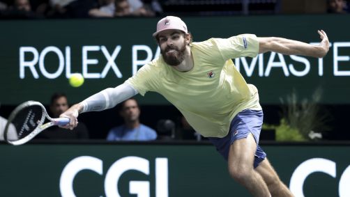 Reilly Opelka durante o Masters 1000 de Paris de 2025