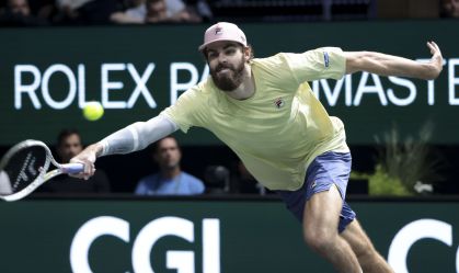 Reilly Opelka durante o Masters 1000 de Paris de 2025