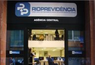 Alvo da PF, Rioprevidência seguiu aplicando no Master após alerta do TCE