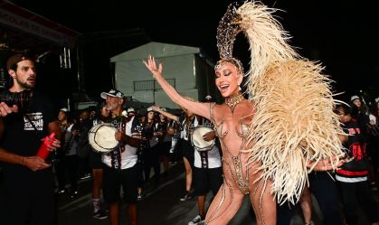 Sabrina Sato, Thelminha e mais: famosas que sambaram no Anhembi no sábado