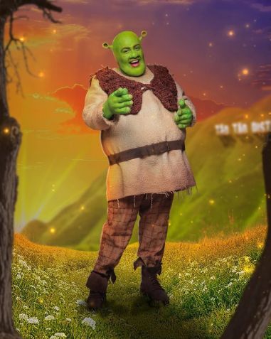 Tiago Abravanel como Shrek • Instagram/ Shrek - O Musical