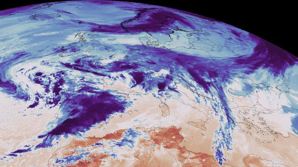 Temperaturas na Europa e no norte da África por MTG-Sounder • Agência Espacial Europeia