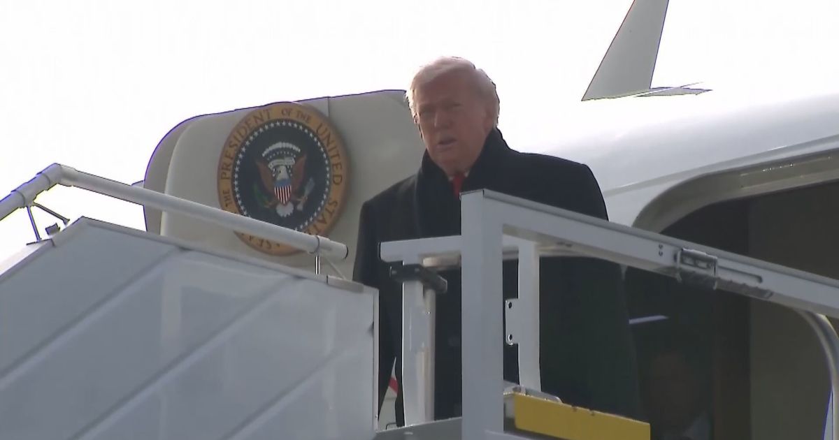 Trump chega em Davos em meio a pressão sobre a Groenlândia