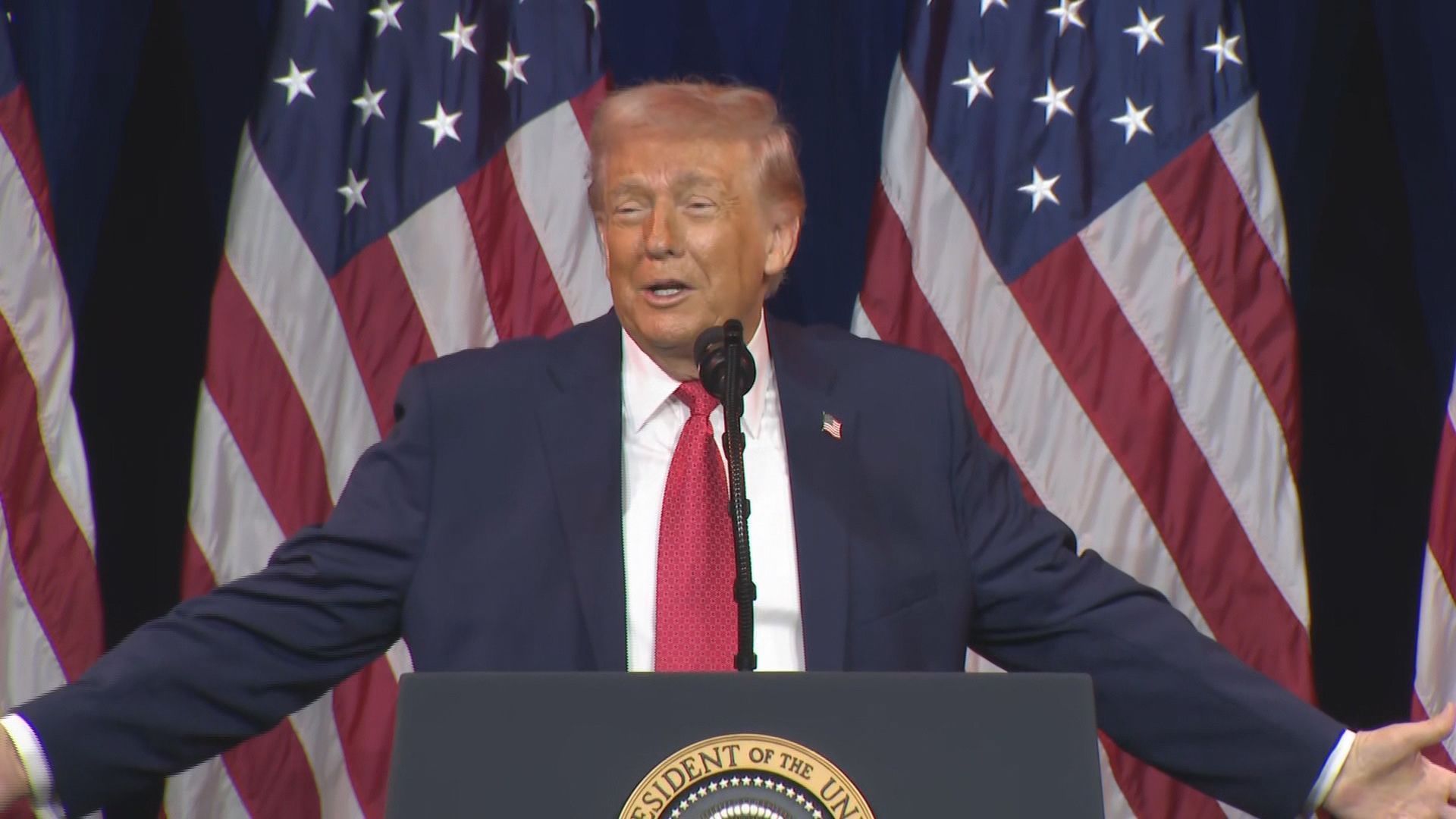 Trump discursa para parlamentares americanos
