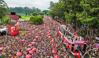 Pré-Carnaval causa interdições e desvios no trânsito de São Paulo