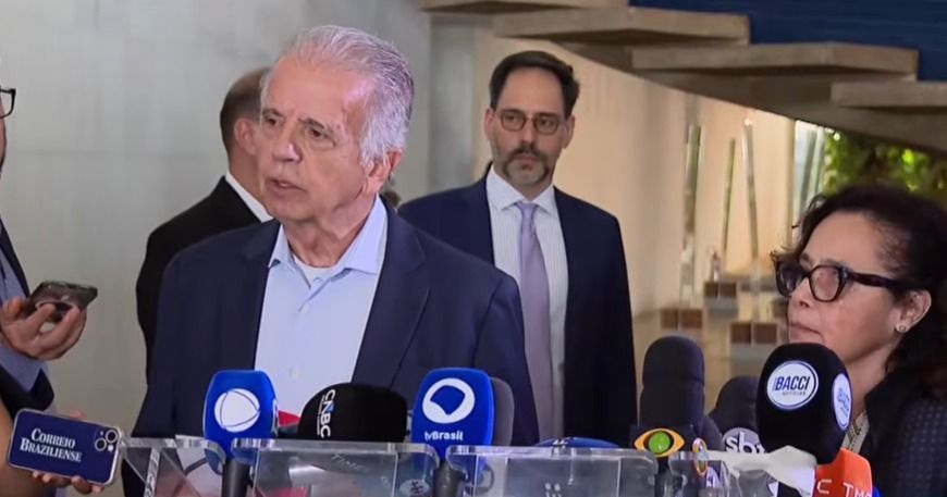 O ministro da Defesa, José Múcio