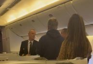 Família brasileira é retirada de voo da Air France após disputa por assento