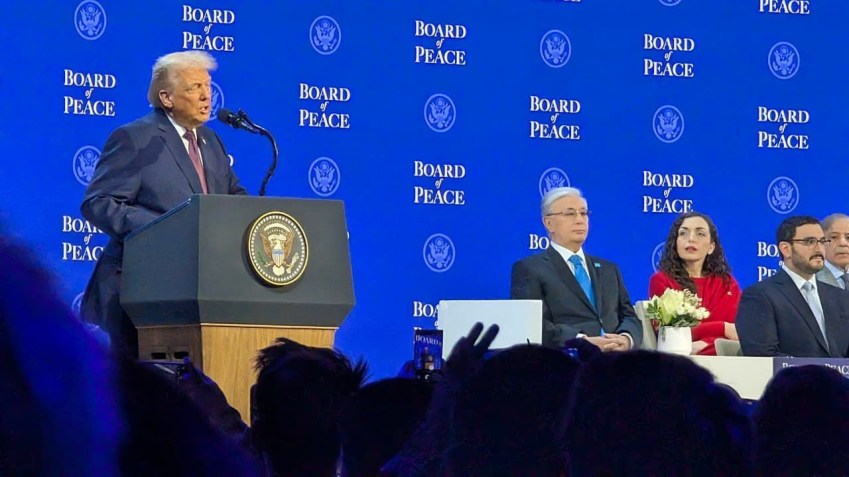 Trump discursa em Davos •