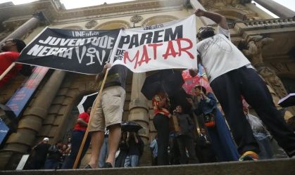 ATO RACISMO BRASIL