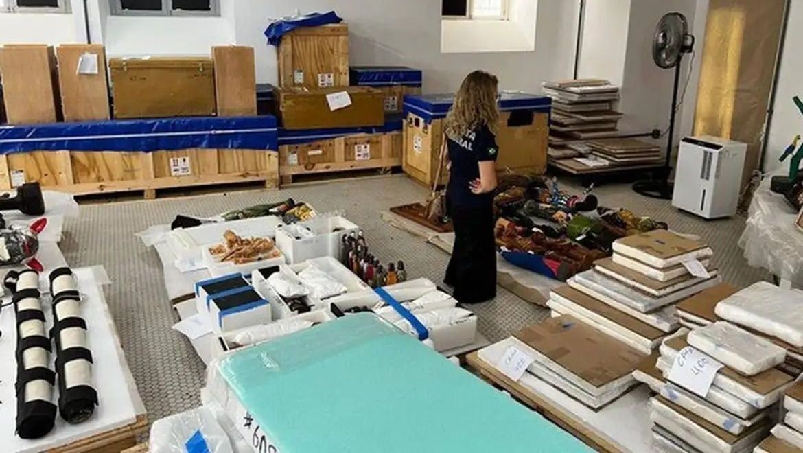 Salvador recebe mais de 600 obras de artistas afro-brasileiros na maior repatriação da história