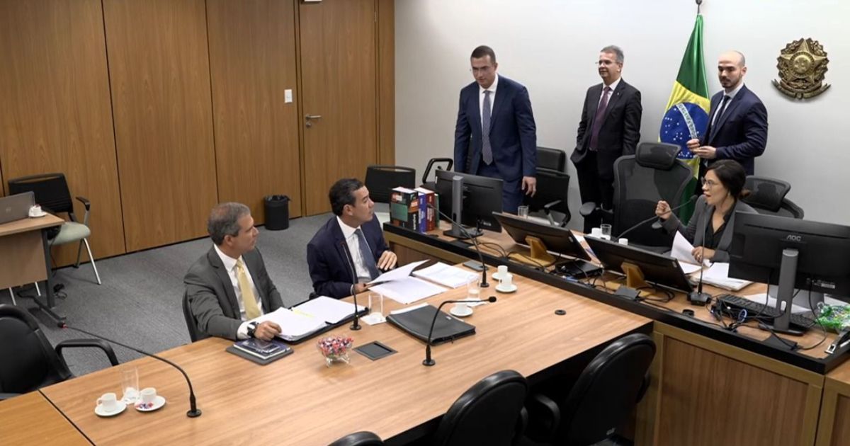 Defesa de Monteiro nega ilegalidades no Caso Master e cita atuação técnica