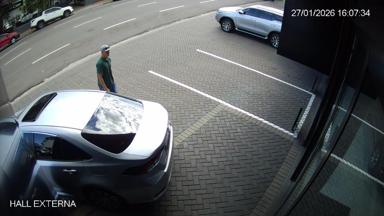 Imagem de destaque do post: RS: homem se passa por cliente e furta caminhonete de concessionária