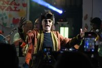 Alceu Valença dá início ao Carnaval de Olinda com ensaio em sua casa; veja