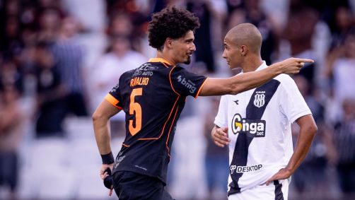 André Ramalho comemora golaço pelo Corinthians