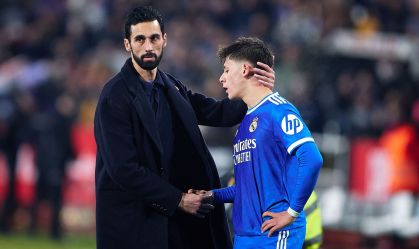 Real Madrid já busca novo técnico após derrota na estreia de Arbeloa