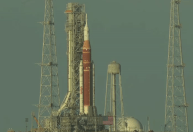 Foguete gigante da Nasa que irá para Lua foi transportado a apenas 1,6 km/h