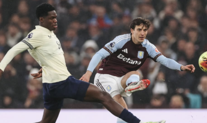 Aston Villa perde para o Everton e se afasta da ponta na Premier League