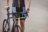 Andar de bicicleta pode afetar sua vida sexual? Especialista explica