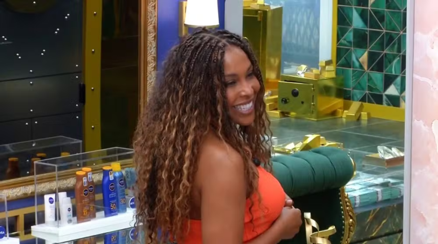 Sol Vega não esconde o sorriso com convite de Jonas para banho no BBB 26 • Reprodução/Globoplay