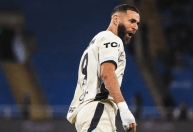 Benzema faz hat-trick em goleada do Al-Ittihad no Campeonato Saudita