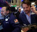 Wall Street fecha em baixa depois de sessão com poucas variações