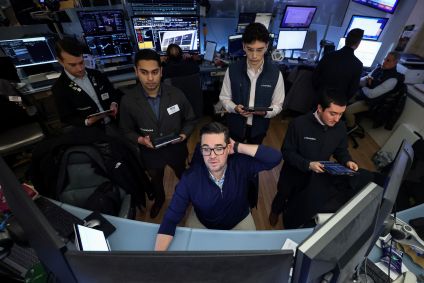 Traders operando na Bolsa de Nova York em 13/01/2026