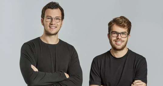 Henrique Dubugras e Pedro Franceschi fundaram Brex em 2017, com sede em São Francisco