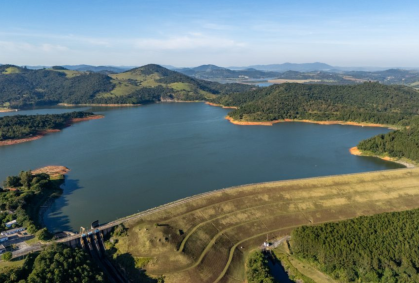 Chuvas elevam capacidade de mananciais de SP, mas alerta permanece
