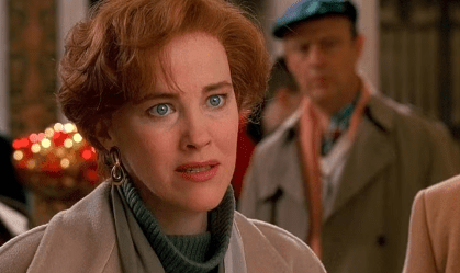 Famosos lamentam morte da atriz Catherine O'Hara, de "Esqueceram de Mim"